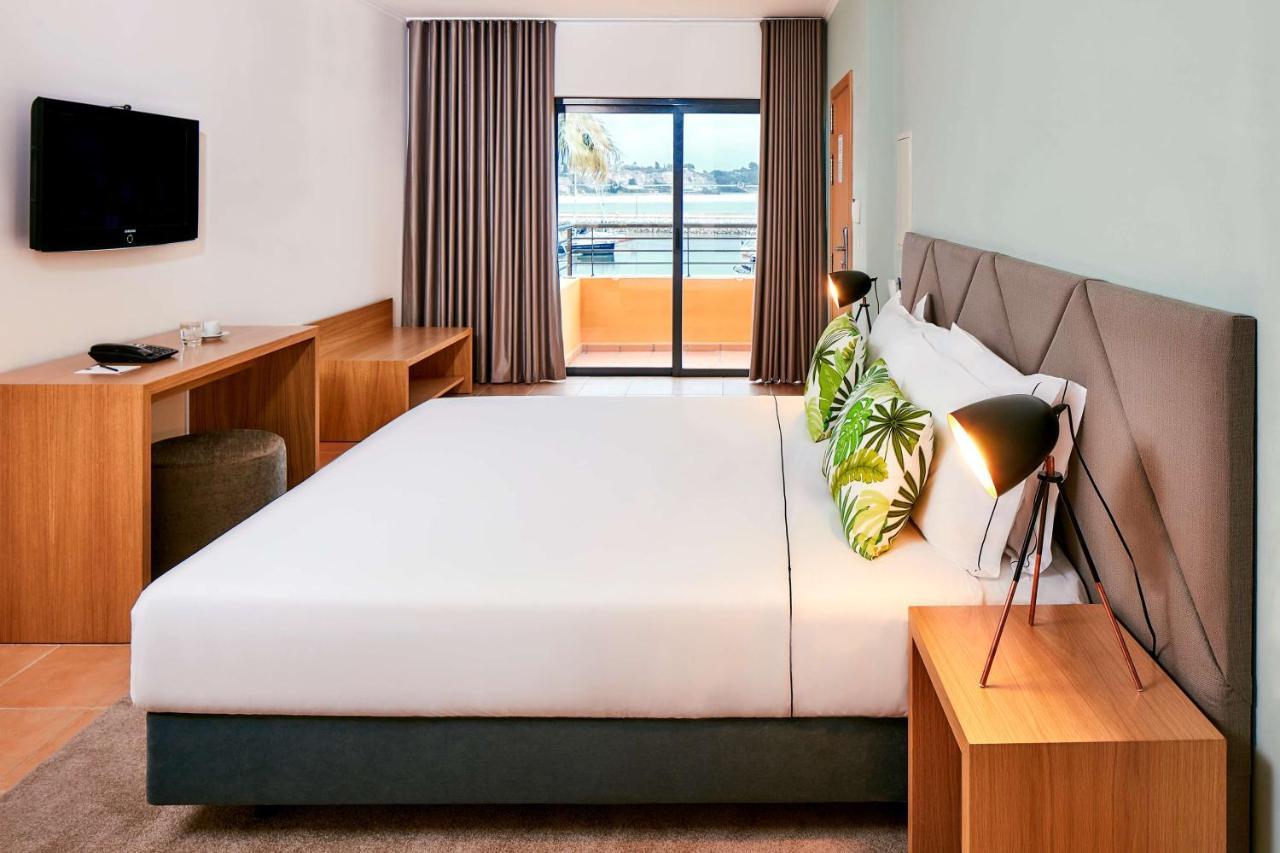 Nh Marina Portimao Resort Екстериор снимка