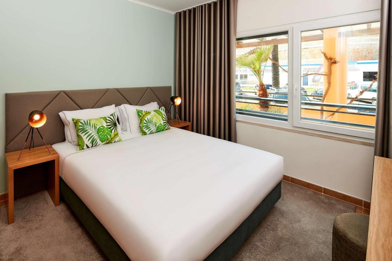 Nh Marina Portimao Resort Екстериор снимка