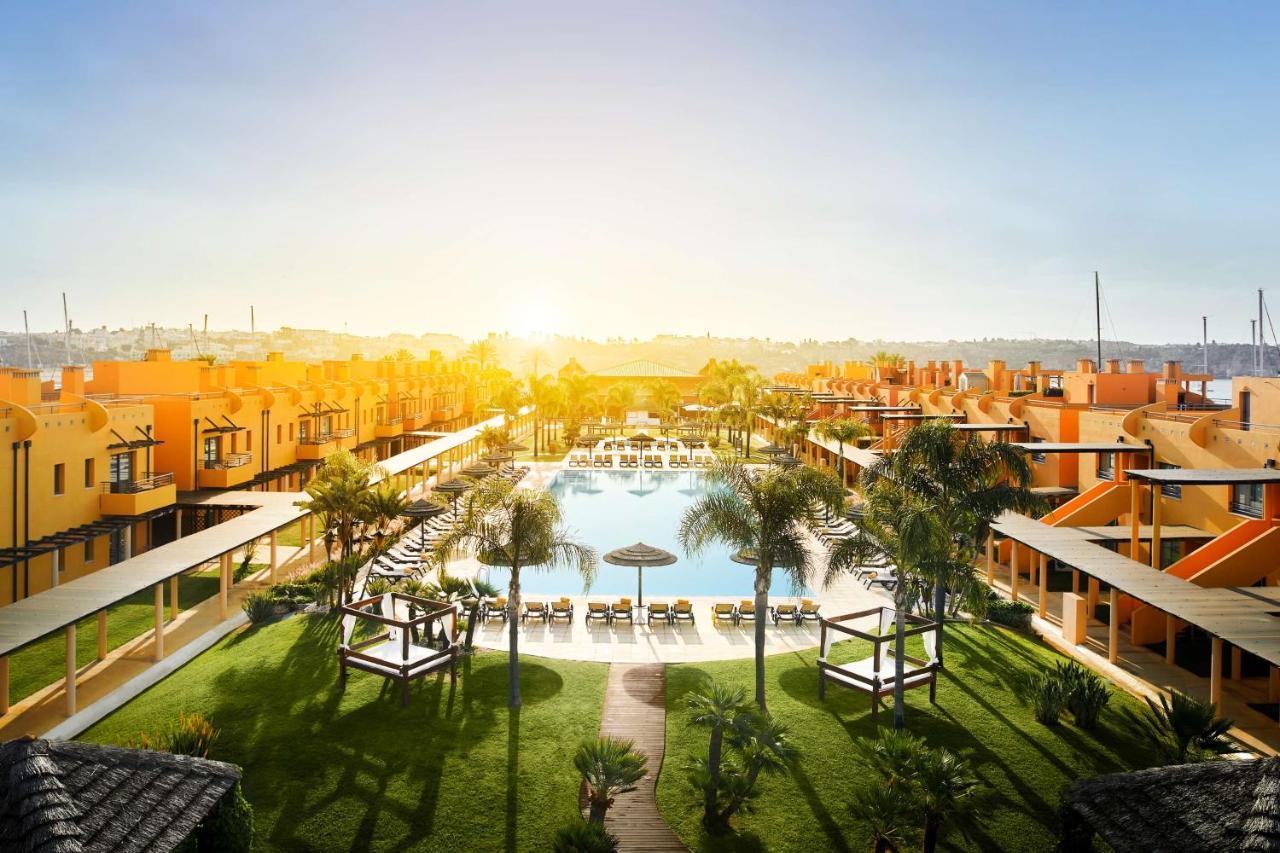 Nh Marina Portimao Resort Екстериор снимка