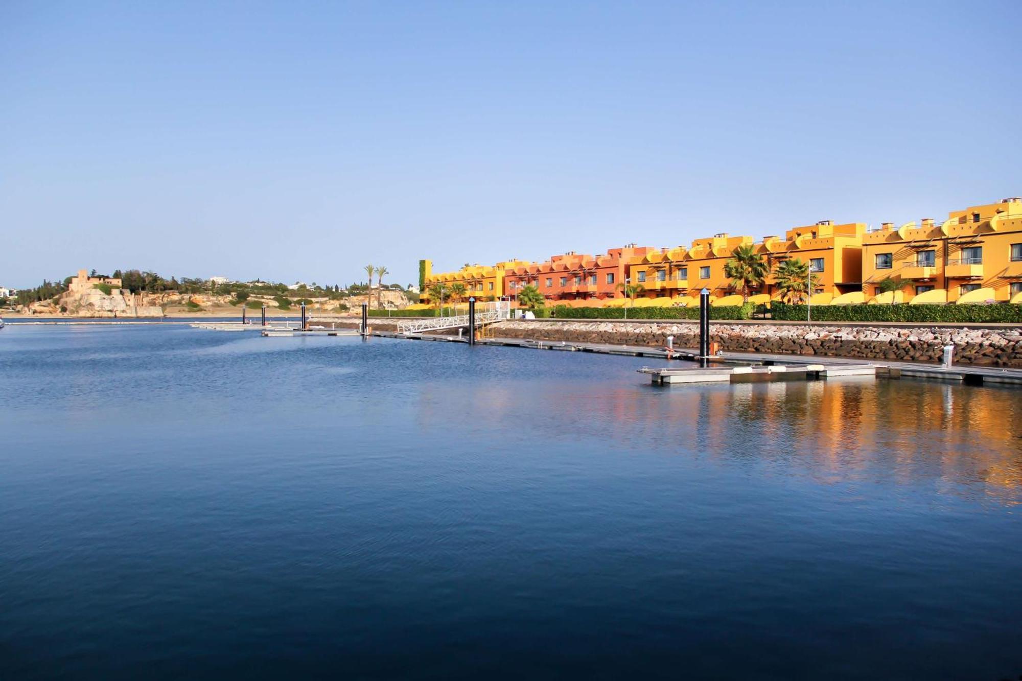 Nh Marina Portimao Resort Екстериор снимка