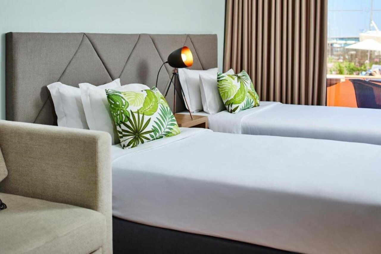 Nh Marina Portimao Resort Екстериор снимка